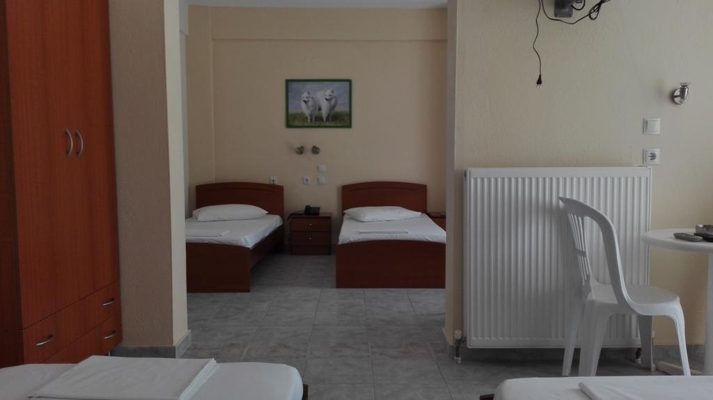 Familia Hotel Loutra Volvis Екстериор снимка